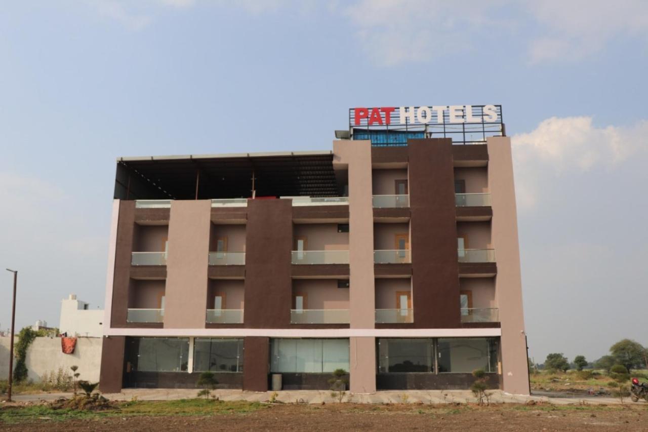 Pat Hotels Indore Exterior foto